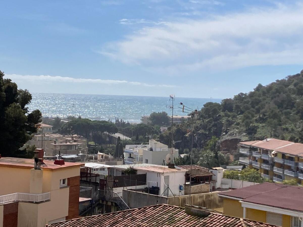 Apartamento Con Vistas Al Mar Castelldefels Kültér fotó