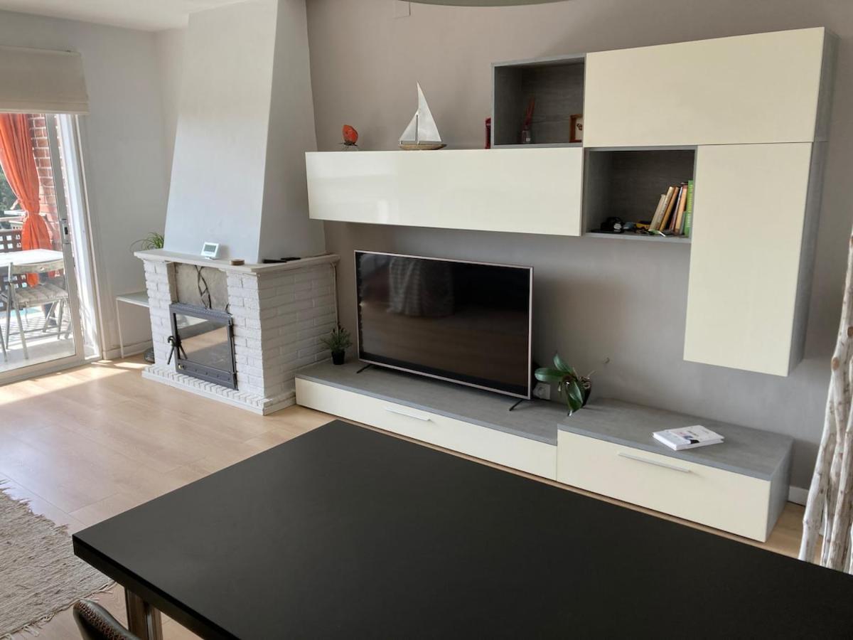 Apartamento Con Vistas Al Mar Castelldefels Kültér fotó