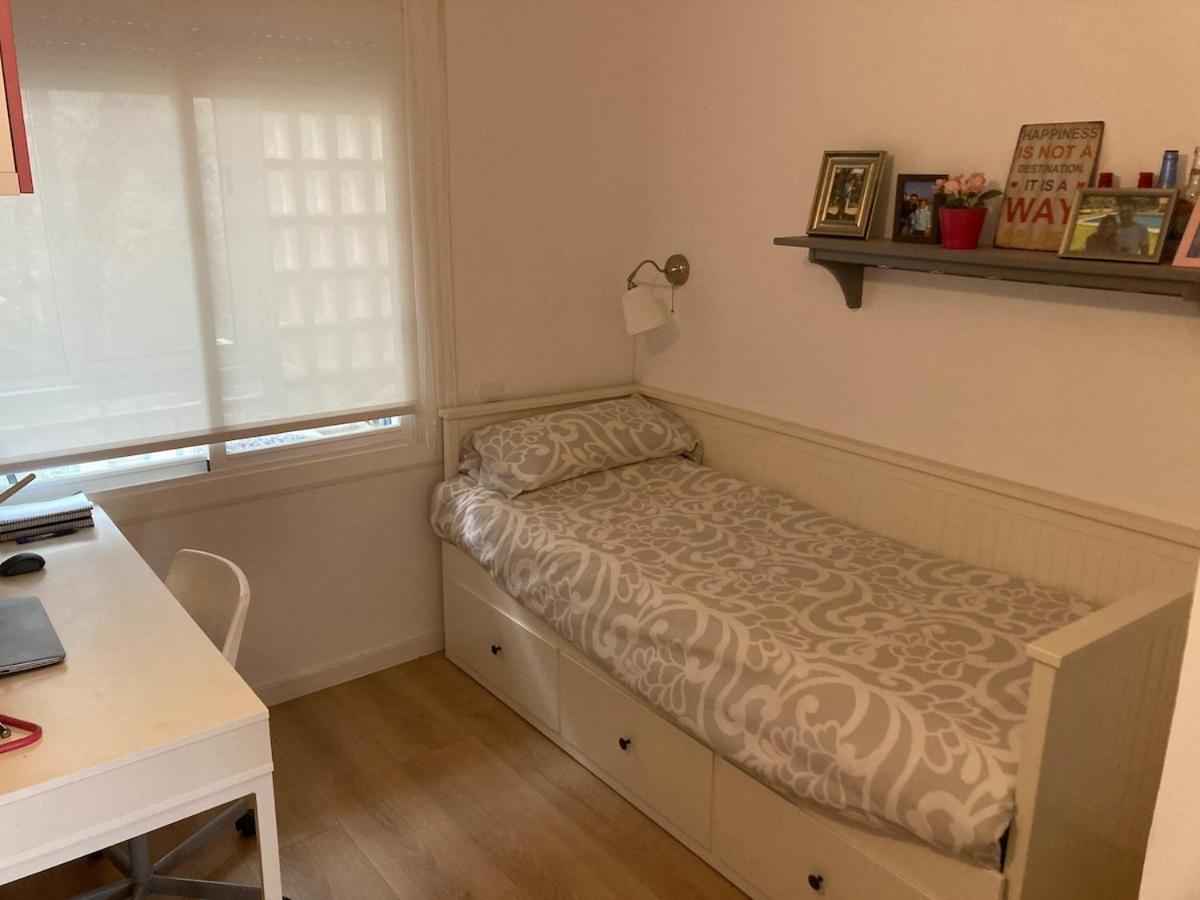 Apartamento Con Vistas Al Mar Castelldefels Kültér fotó